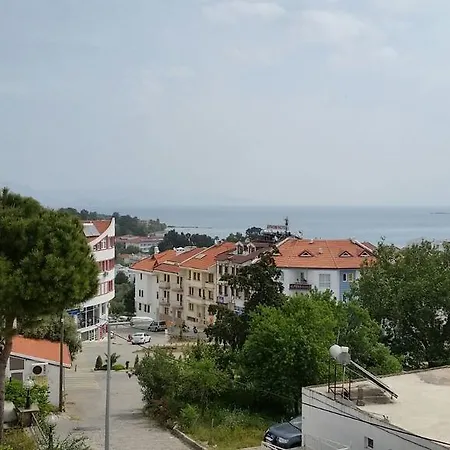 Ada Evleri 2 * דטקה